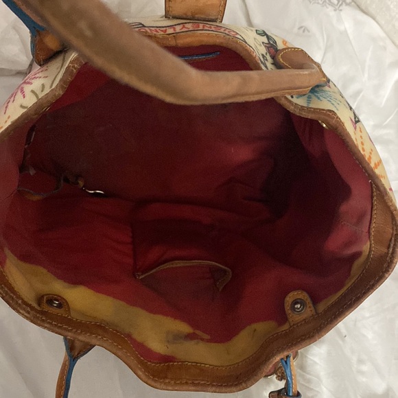 Dooney& Bourke collectors Disney park tote - Picture 9 of 11